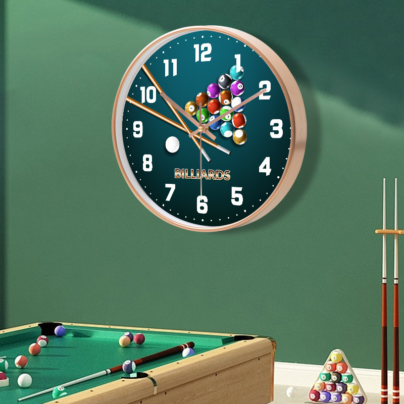 Ρολόι τοίχου - αθόρυβη κίνηση quartz, στρογγυλό πλαστικό περίβλημα, γυάλινο κάλυμμα, διακοσμητικό