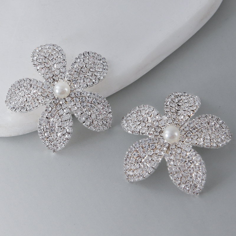 Sievietes ķermeņa kaklarota krūtīm ar ģeometriskiem kristāliem, elektroplakēts pārklājums, bizīšu detaļa, bez caurduršanas