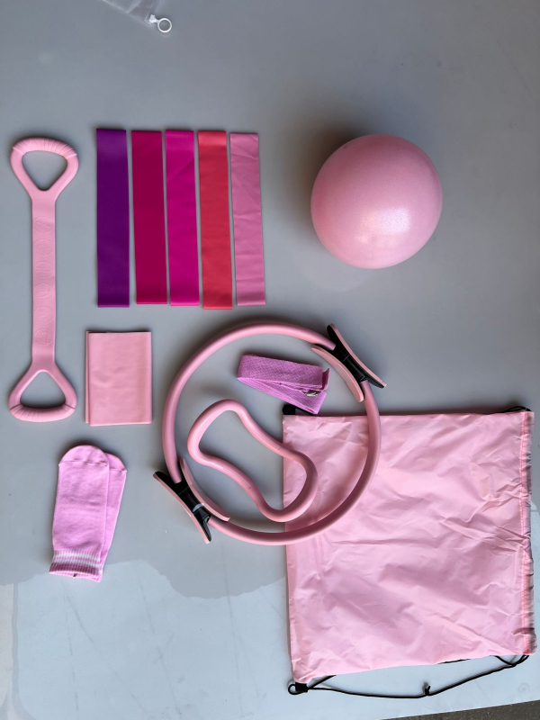 Rujia Pilates žiedas – penkių dalių rinkinys su pripučiamu jogos kamuoliu ir tempimo juostomis, PVC, 100 g
