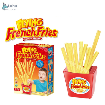 Plastmasas galda spēle ar kartēm diviem spēlētājiem – uzlabo roku un acu koordināciju, loģisko domāšanu un intelektuālo attīstību.