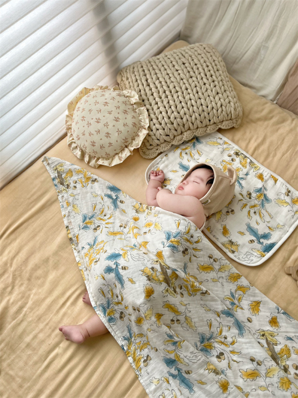 Baba körbefogó kendő - pamutfonalból, nyárra, mesés mintával, márka litemian, 1–3 éveseknek