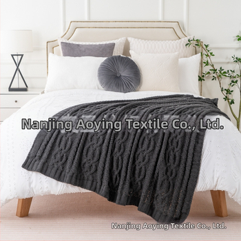 Chenille deka za kauč, polyester, težina oko 840 g, pogodno za sva godišnja doba, mogućnost prilagodbe