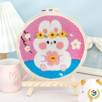 Punch Needle adatu izšuvumu komplekts – lina, karikatūra/animācijas raksts, auduma izšūšana