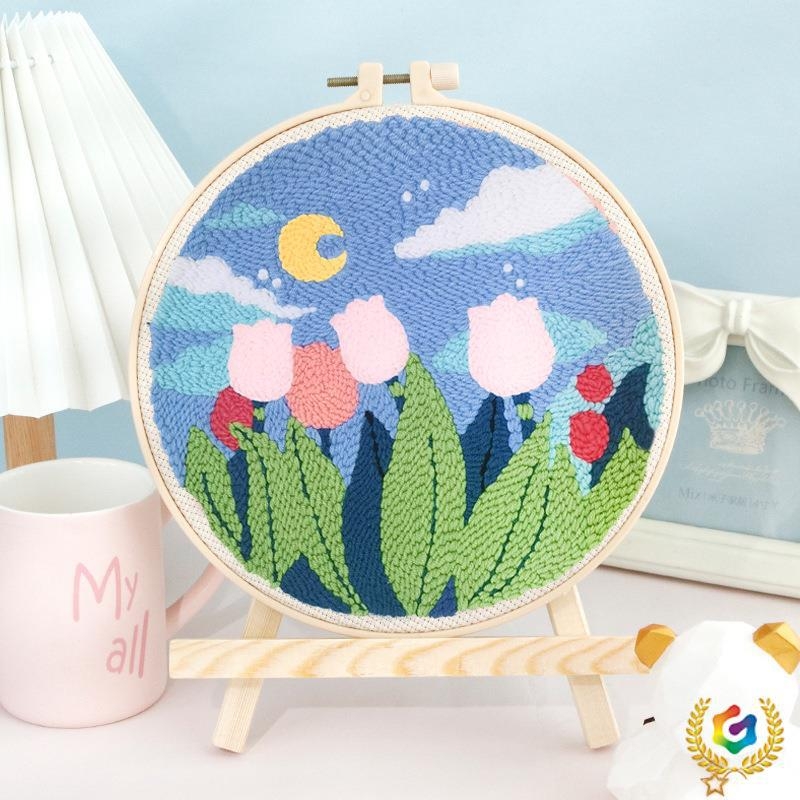 Punch Needle adatu izšuvumu komplekts – lina, karikatūra/animācijas raksts, auduma izšūšana