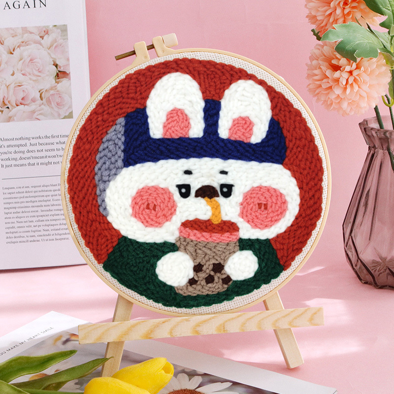 Punch Needle adatu izšuvumu komplekts – lina, karikatūra/animācijas raksts, auduma izšūšana