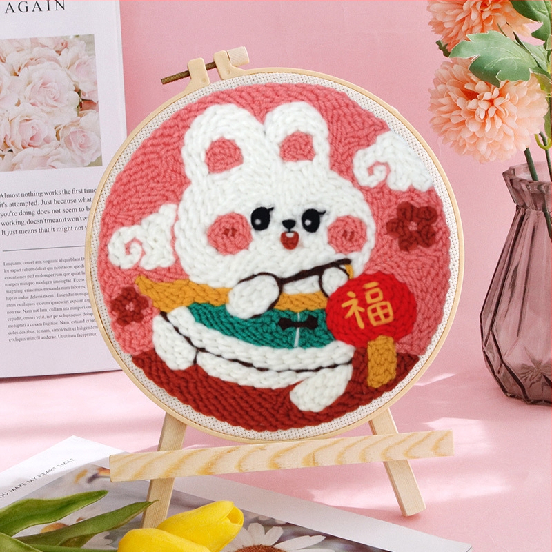 Punch Needle adatu izšuvumu komplekts – lina, karikatūra/animācijas raksts, auduma izšūšana