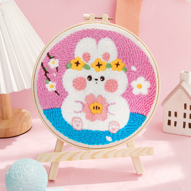 Punch Needle adatu izšuvumu komplekts – lina, karikatūra/animācijas raksts, auduma izšūšana