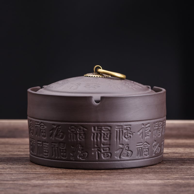 Keraamiline tuhkapott kaasiga — tuulekindel, dekoratiivne, logotüübi trükk, kohandatav