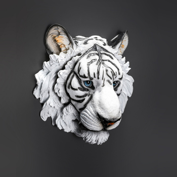 Farkasfej falikép – természetes gyanta anyagból, állatmotívum