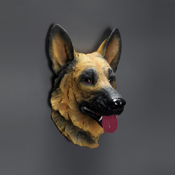 Farkasfej falikép – természetes gyanta anyagból, állatmotívum