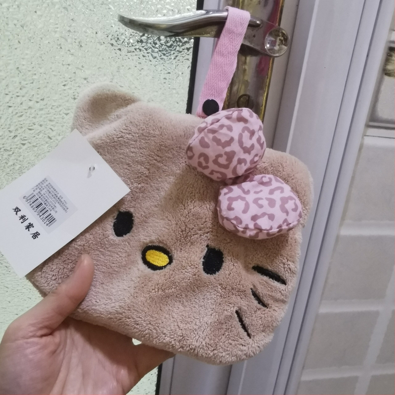 Double Benefit Ručný uterák – Leopardí mačací vzor, korálový fleece, vyšívaný, 30–50 g, 150d