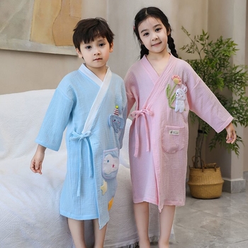 Gyermekeknek viselhető fürdőköntös törölköző, pamutból, gyorsan száradó, nyári vékony változat úszáshoz