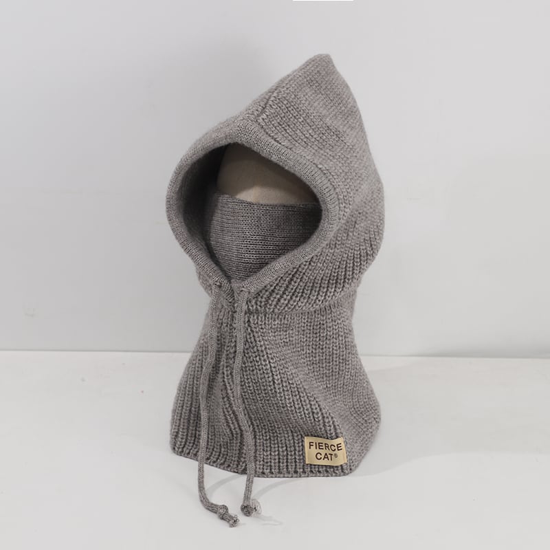 Integrirana dječja kapa s kupolastim oblikom i rubom, vunena tkanina; zaštita od sunca, prozračna, otporna na vjetar, održava toplinu; uzrast 1–6 godina