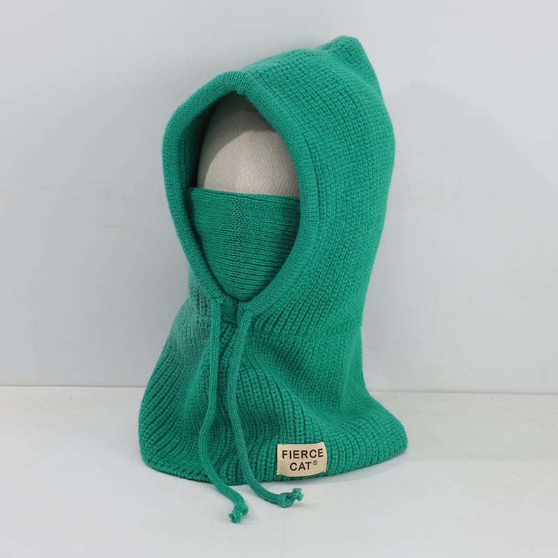 Integrirana dječja kapa s kupolastim oblikom i rubom, vunena tkanina; zaštita od sunca, prozračna, otporna na vjetar, održava toplinu; uzrast 1–6 godina