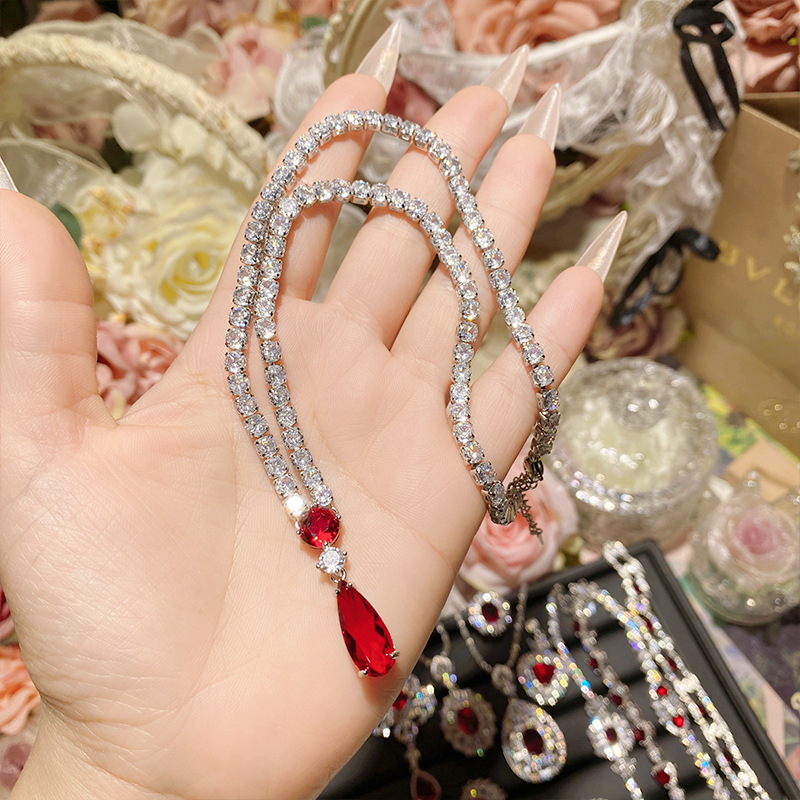 Set nakita s prstenom i pripadajućim komadima — bakrena osnova; zlatno postavljanje umjetničkim kamenjem; Novi kineski stil