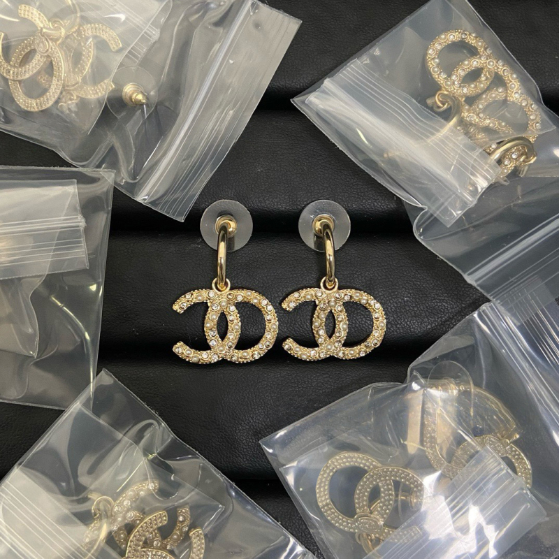 Cercei: știfturi din oțel inoxidabil, aliaj electroplacat, stil proaspăt și dulce