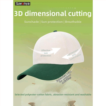 Bavlnená šiltovka s veľkým šiltom, kupolovitá koruna a vlastný vyšitý logotyp pre zamestnancov obchodu s mliečnym čajom