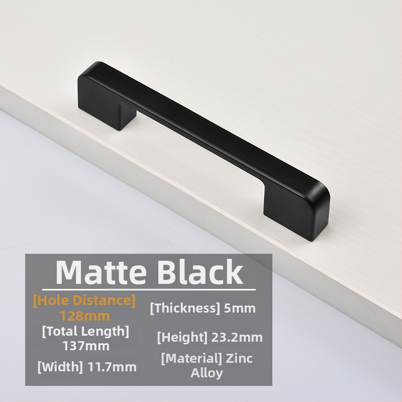 Mėbinių rankenėlė spintos, spintelės ir naktinio stalo durims; cinko lydinys; elektroplakavimas; šiuolaikinis minimalistinis stilius