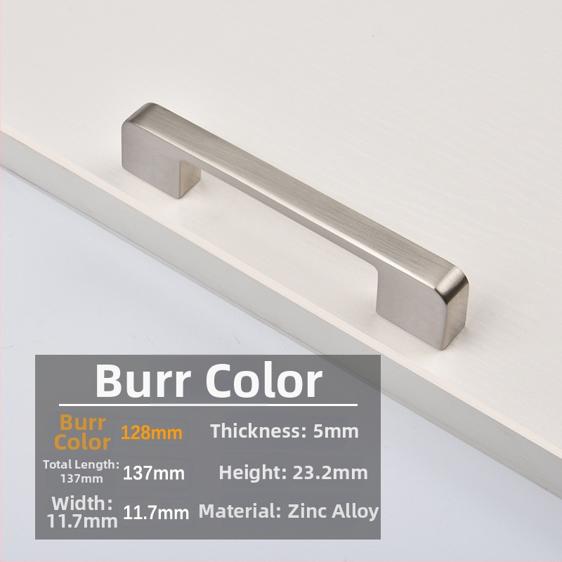 Mėbinių rankenėlė spintos, spintelės ir naktinio stalo durims; cinko lydinys; elektroplakavimas; šiuolaikinis minimalistinis stilius