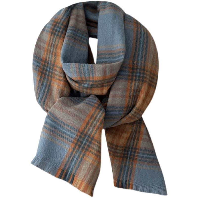 Дамски шал с каре за зима — имитиращ кашмир (Материал: имитиращ кашмир; Сезон: зима; Категория: шал аксесоари)