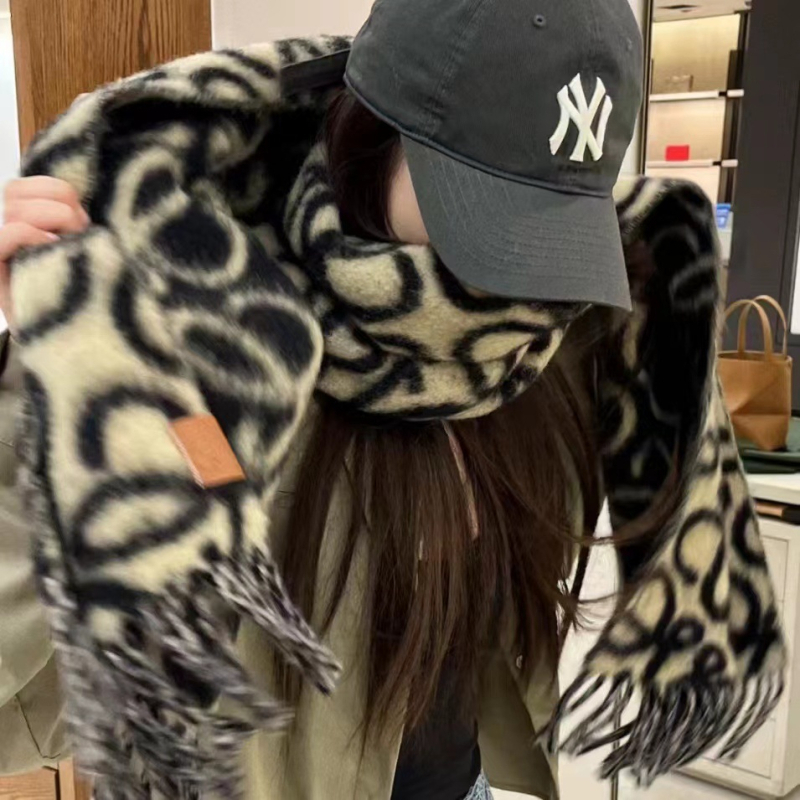 Ženski šal od umjetnog kašmira, žakardno pletenje s resicama, karirani uzorak, poliester