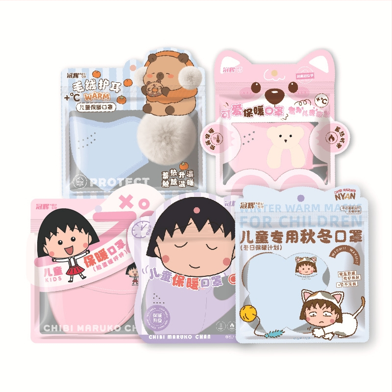 Детска зимна маска за лице с ушни презрамки, принт Chibi Maruko-chan, полиестер‑памук, UPF40+ UV защита