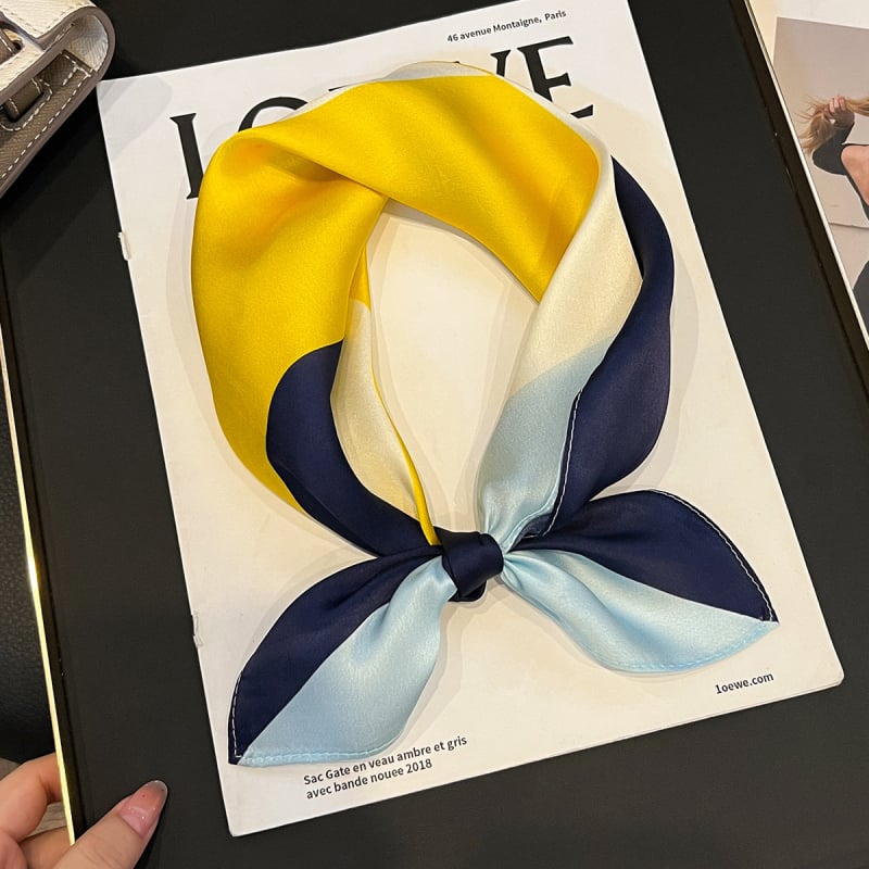 Дамски копринен шал | 100% коприна, сатенено тъкане, квадратна форма, пролет 2025 издание