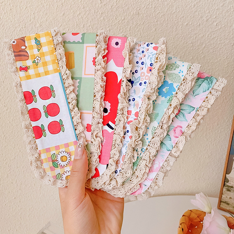 Adīta ziedu motīva matu lente, oriģinālais dizains, sieviešu stilam, pavasaris 2025