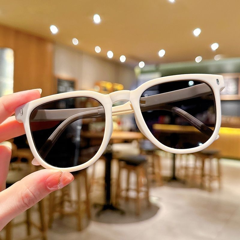 Bērnu salokāmās saulesbrilles zēniem un meitenēm, kristāla lēcas, nepolarizētas, rāmis no TR+metāla un vara sakausējuma, spoguļlēcām, Pārlaidības kategorija 2