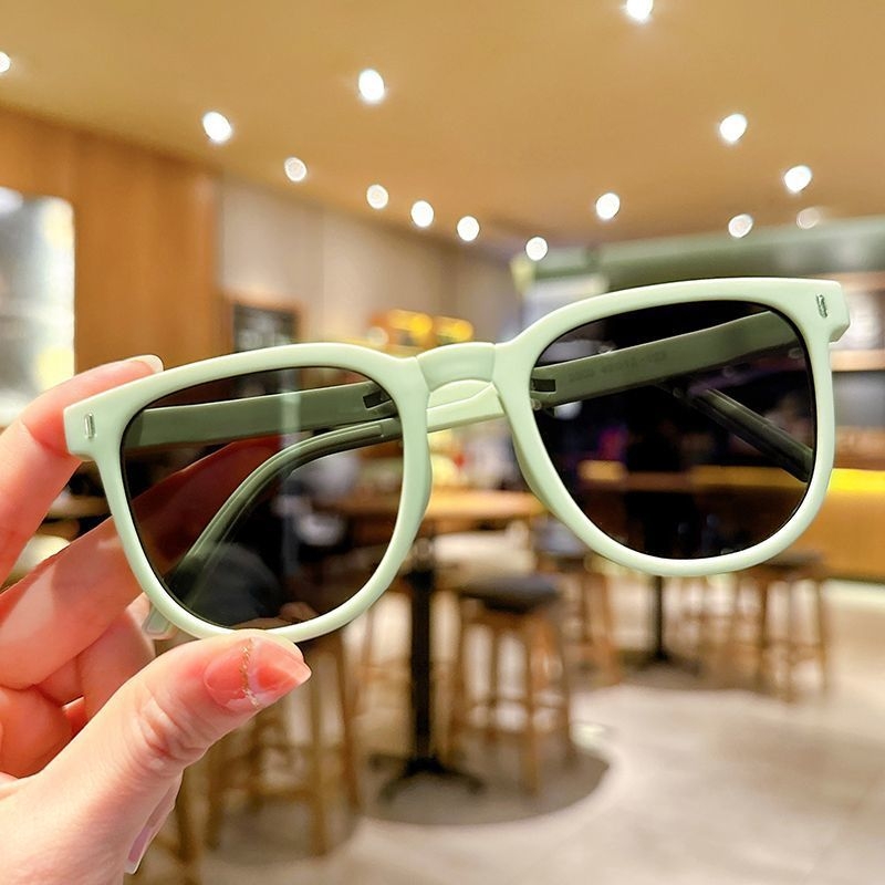 Bērnu salokāmās saulesbrilles zēniem un meitenēm, kristāla lēcas, nepolarizētas, rāmis no TR+metāla un vara sakausējuma, spoguļlēcām, Pārlaidības kategorija 2