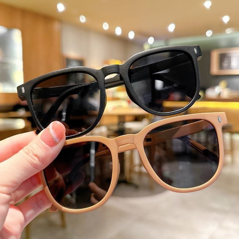 Bērnu salokāmās saulesbrilles zēniem un meitenēm, kristāla lēcas, nepolarizētas, rāmis no TR+metāla un vara sakausējuma, spoguļlēcām, Pārlaidības kategorija 2