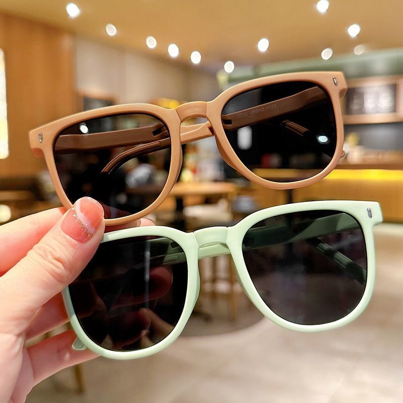 Bērnu salokāmās saulesbrilles zēniem un meitenēm, kristāla lēcas, nepolarizētas, rāmis no TR+metāla un vara sakausējuma, spoguļlēcām, Pārlaidības kategorija 2