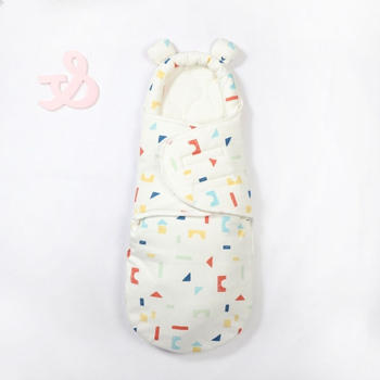 Naujagimio miego maišelis su įvyniojimu, medvilnė, gyvūnų raštas, tinkamas kūdikiams ir mažyliams (1–3 m.), visų metų naudojimui — pavasaris 2025