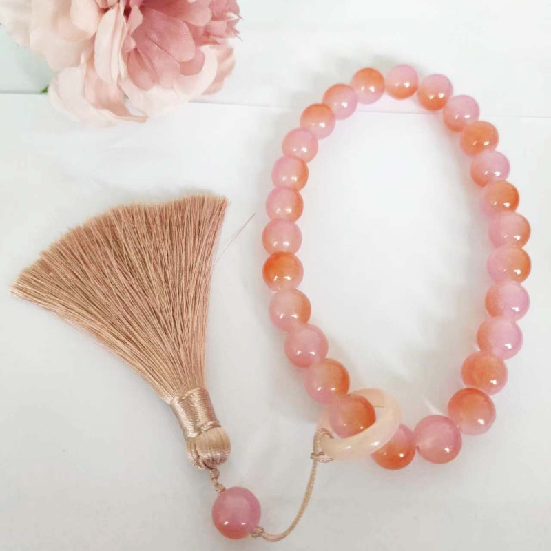 Stikla pērlīšu rokassprādze, rokām darināta, retro stils, pilienveida forma, 27 pērlīšu