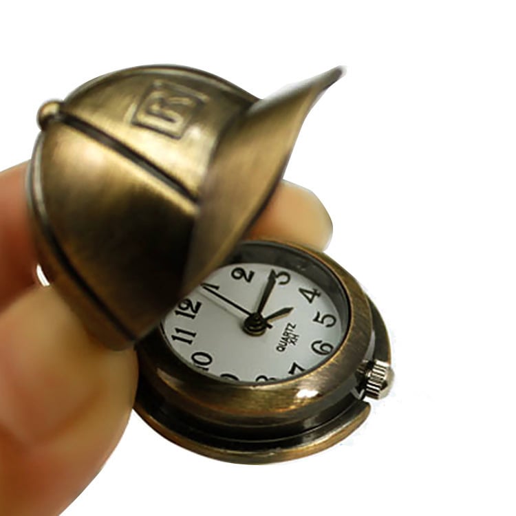 Võtmehoidja koos mini taskukellaga, karikatuurstiilis, kvartsliikumine, metallkorpus, analoogne ekraan, klaas