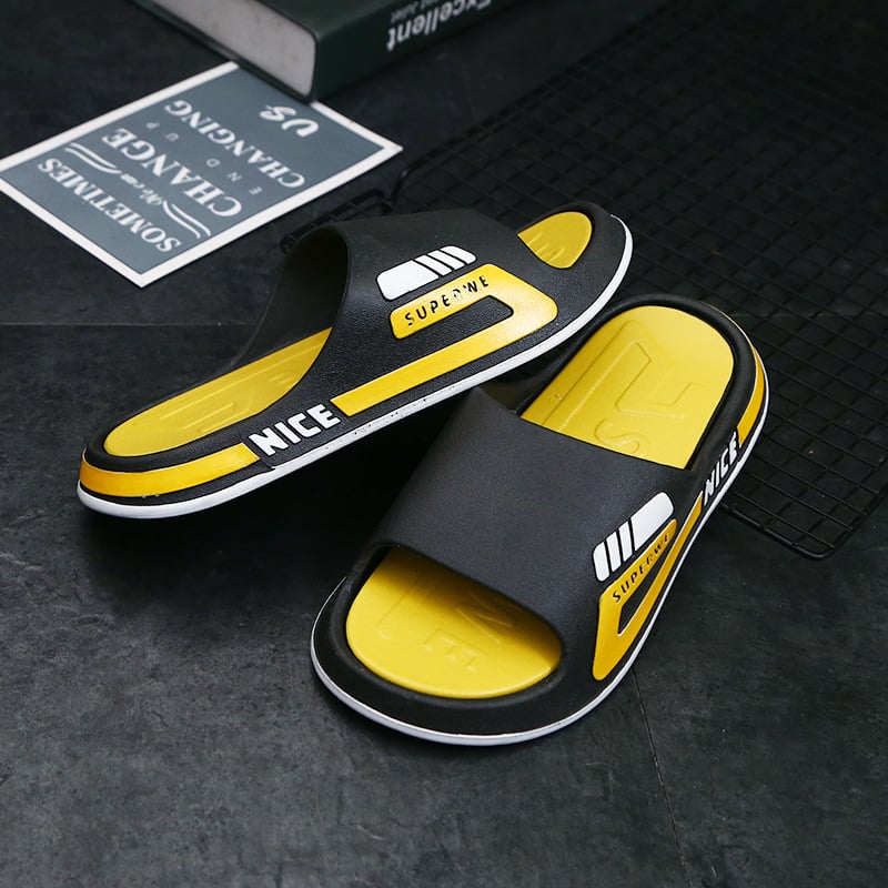 Vyrams skirti lauko šlepetės: PVC viršus, PVC padas, įpurškimo liejimo konstrukcija, 2024 vasara, Outdoor serija