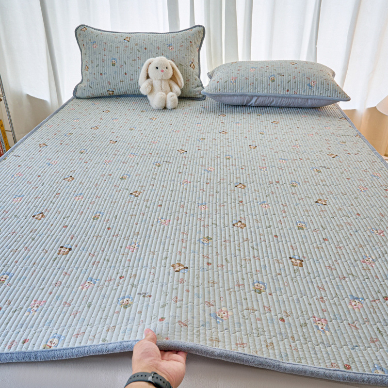 Dvostrano pamučno pokrivalo za krevet s mliječnim velurom, tatami stil, debeli quilt, trodijelni set za sve sezone