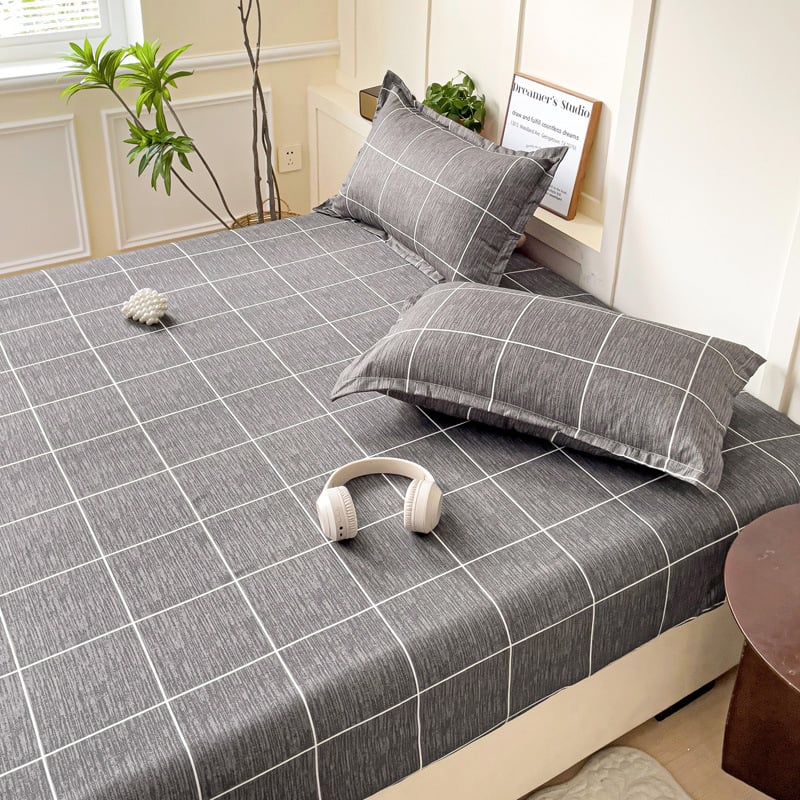 Cearșaf cu elastic, imprimeu floral, poliester, imprimare reactive și vopsire, greutate 500–800 g