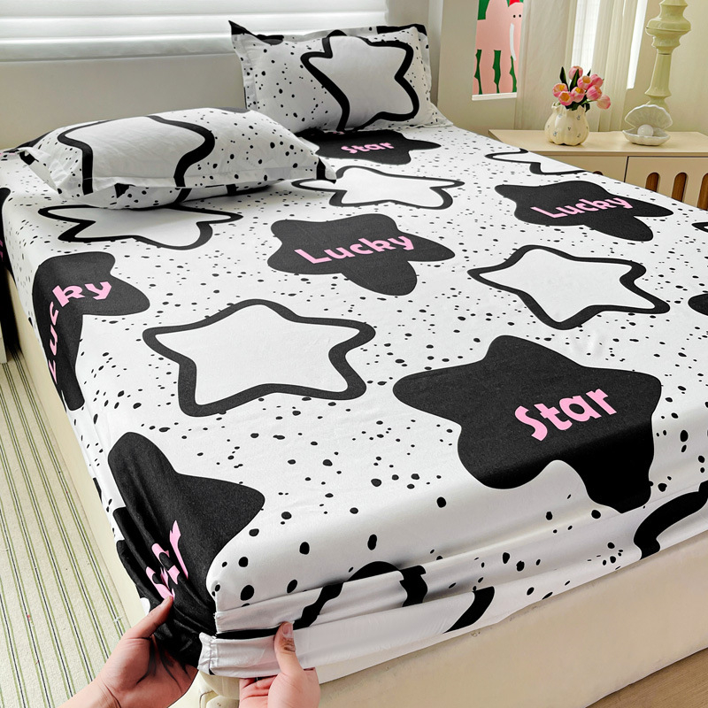 Cearșaf cu elastic, imprimeu floral, poliester, imprimare reactive și vopsire, greutate 500–800 g