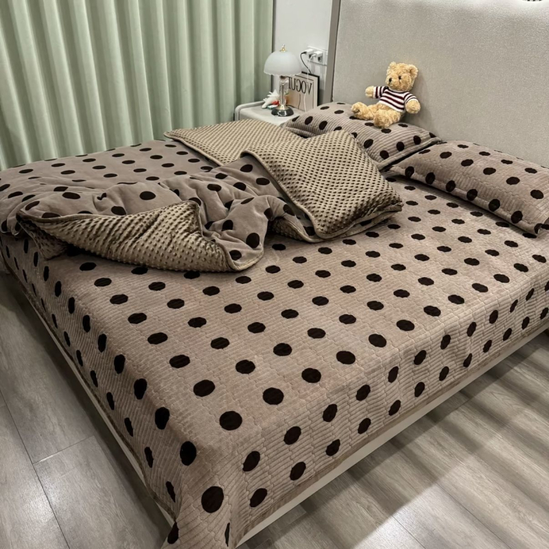 Set prekrivača za krevet s flisom, leopard uzorak, poliester, zima, četverodijelni set