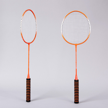 Badmintono raketė, lengva, 95–100 g, korpusas iš geležies lydinio, nailoninės stygos, tiesioginio smūgio dizainas, pritaikymas ir logotipo spausdinimas galimi