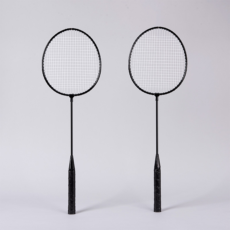 Badmintono raketė, lengva, 95–100 g, korpusas iš geležies lydinio, nailoninės stygos, tiesioginio smūgio dizainas, pritaikymas ir logotipo spausdinimas galimi