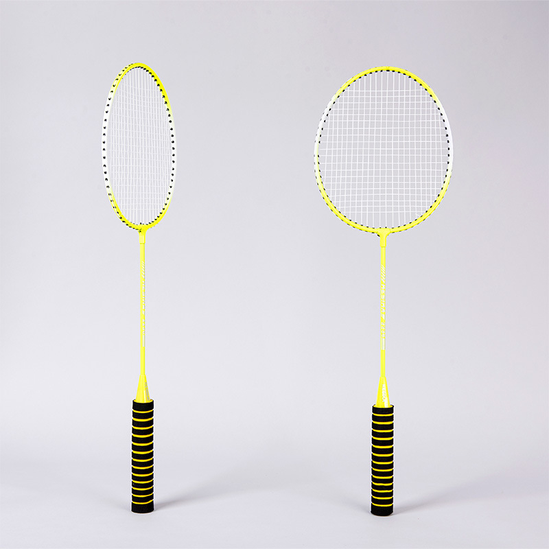 Badmintono raketė, lengva, 95–100 g, korpusas iš geležies lydinio, nailoninės stygos, tiesioginio smūgio dizainas, pritaikymas ir logotipo spausdinimas galimi