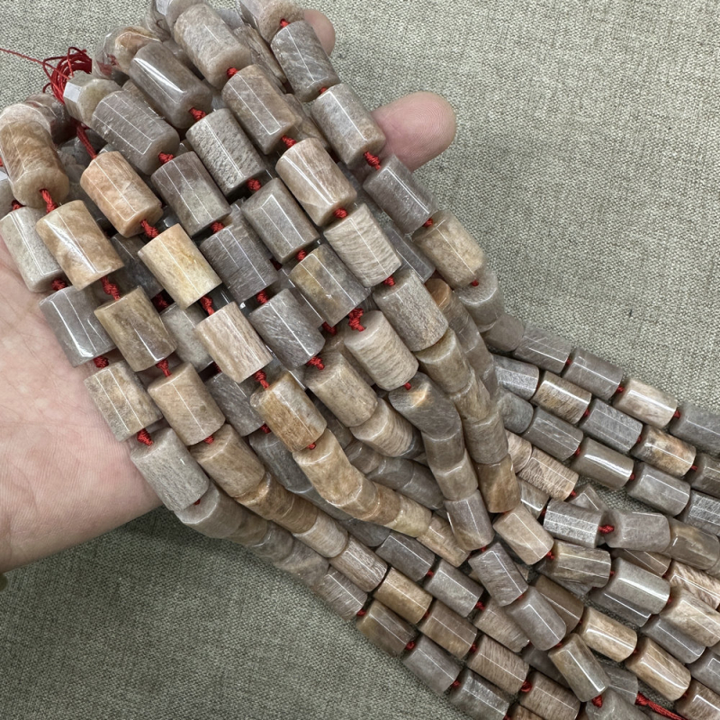 DIY ékszerkészítéshez – természetes jade hengeres gyöngyök, csiszolt és polírozott felület, városi divat stílus
