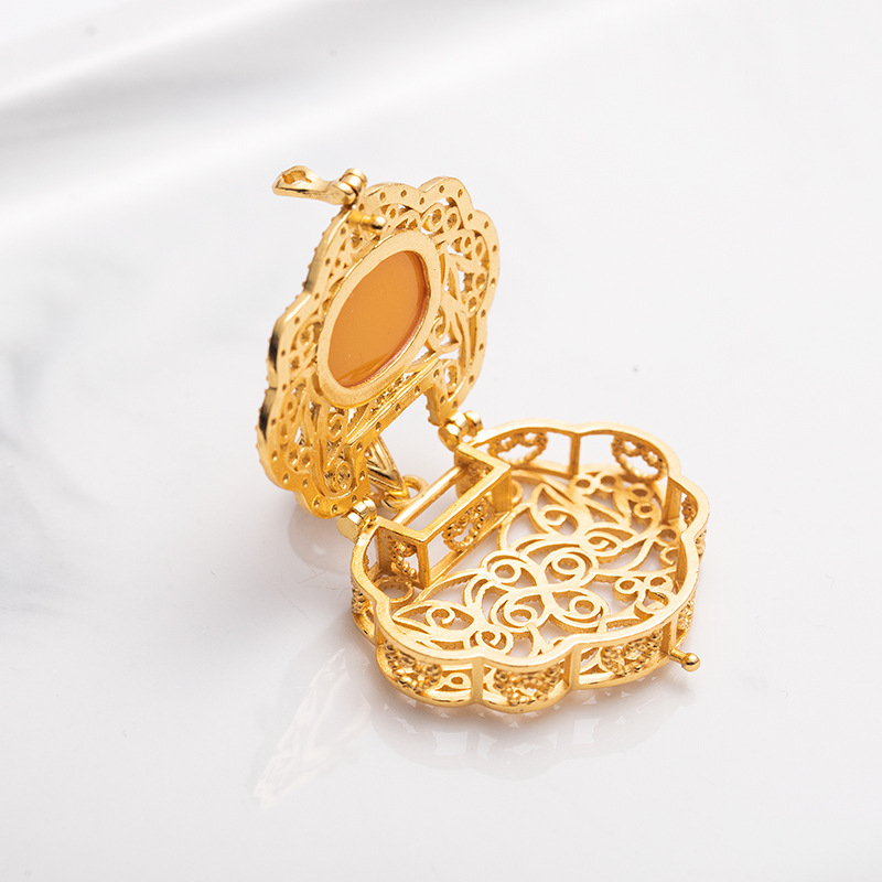 Vėrinys su gintaro pakabuku, geometrinis dizainas, S925 sidabro įdėklas, Xingyu Jewelry, lengvas prabangos stilius