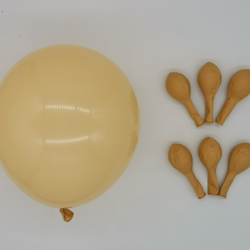 Lateksinių balionų rinkinys — apvalus, karikatūrinis raštas, spausdintas logotipas