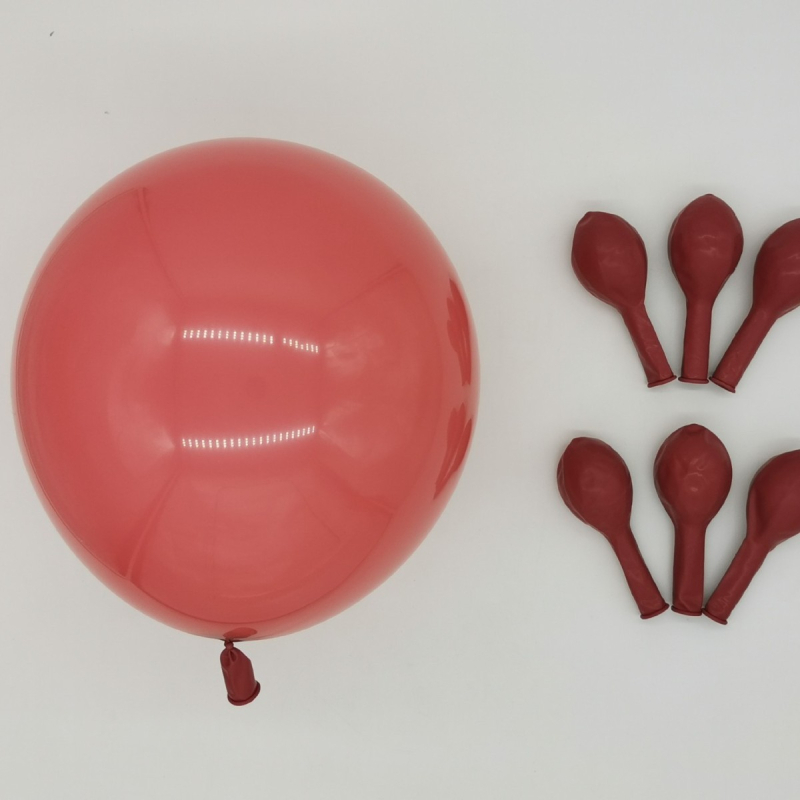 Lateksinių balionų rinkinys — apvalus, karikatūrinis raštas, spausdintas logotipas