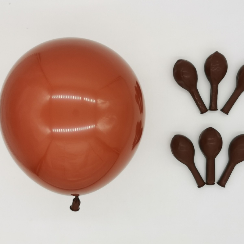 Lateksinių balionų rinkinys — apvalus, karikatūrinis raštas, spausdintas logotipas