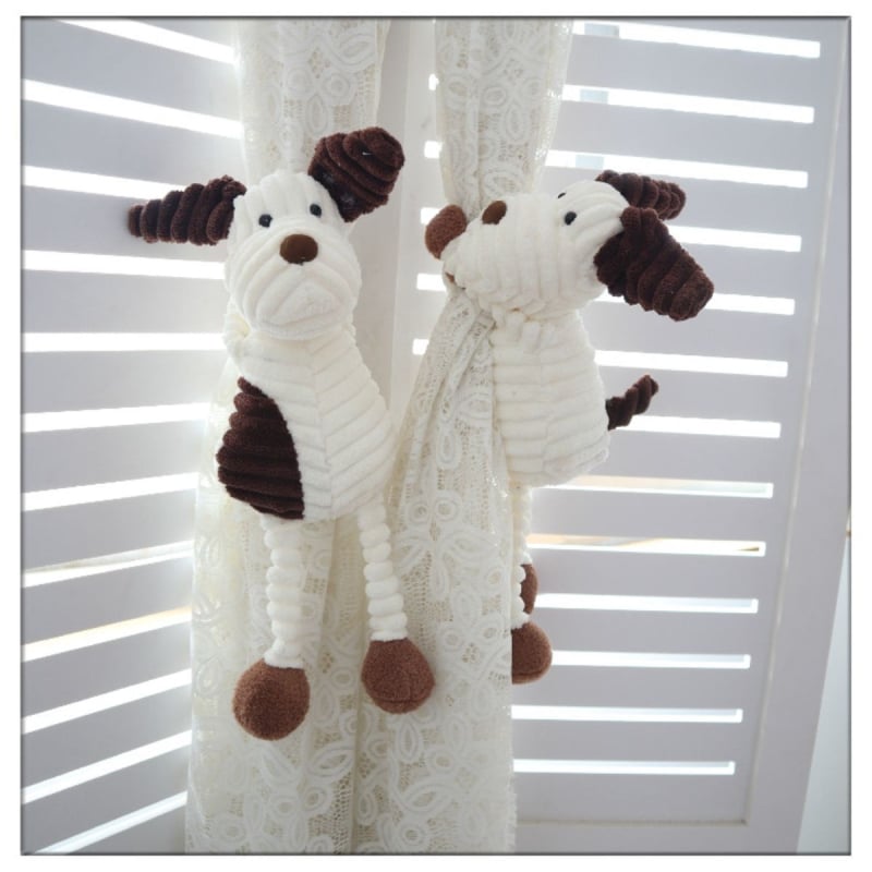 Mediniai užuolaidų raišteliai – dryžuoto miško gyvūnų motyvas, modernus minimalistinis stilius, pora