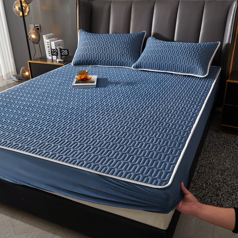 Latekso čiužinio kilimėlių rinkinys (trys dalys), natūralus lateksas, latekso kiekis 70–80%, pritaikymas, audimas: spauda, stilius: korėjietiškas.